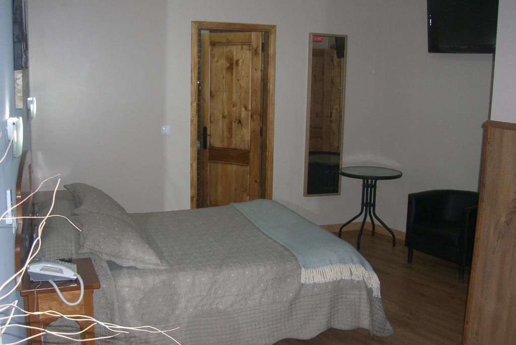 Hotel O Gadanha Estremoz Bilik gambar